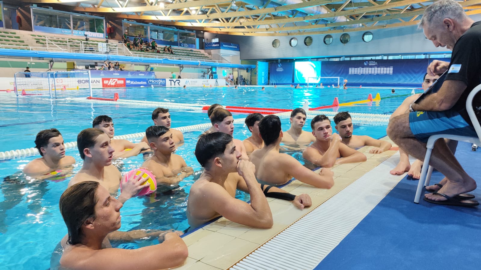 Entrenamiento en la pileta del Mundial